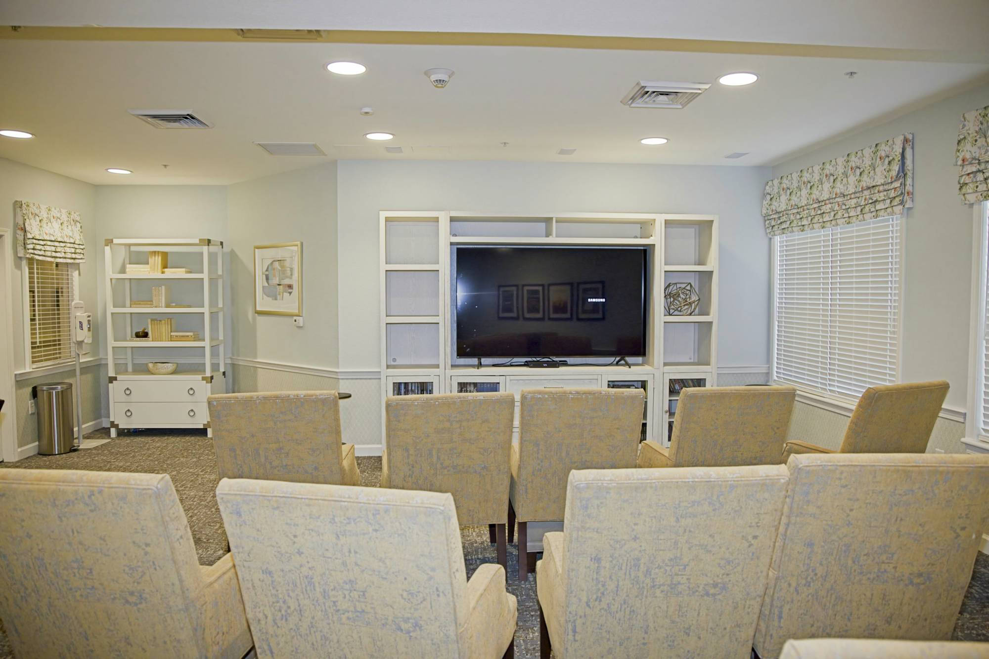 Laguna Hills, CA - Precision Painting