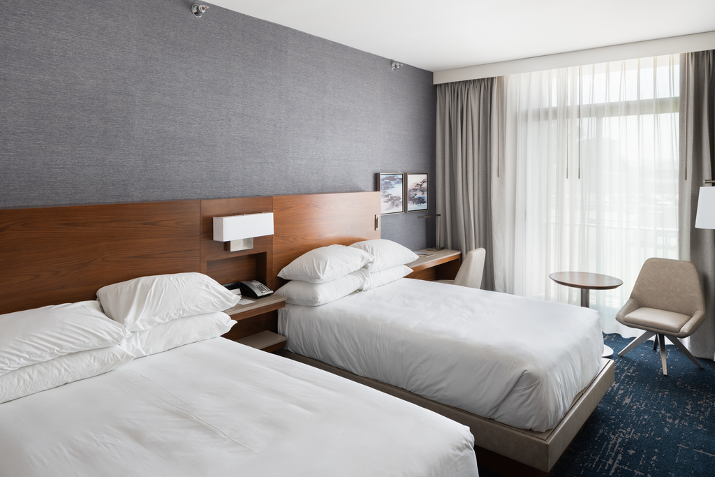 Radisson Hotel - Newport Beach