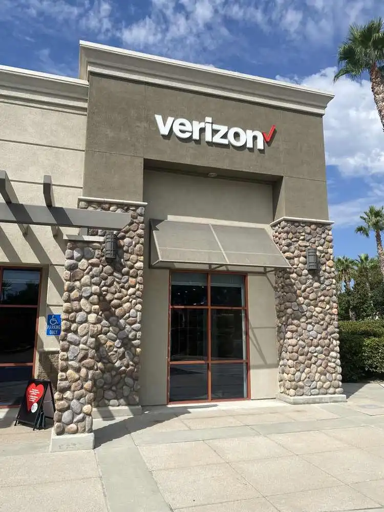 Dynamic Trades - Verizon Fontana, CA